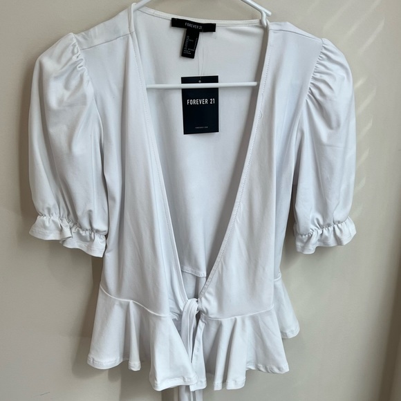 F21 wrap top. - Picture 1 of 1